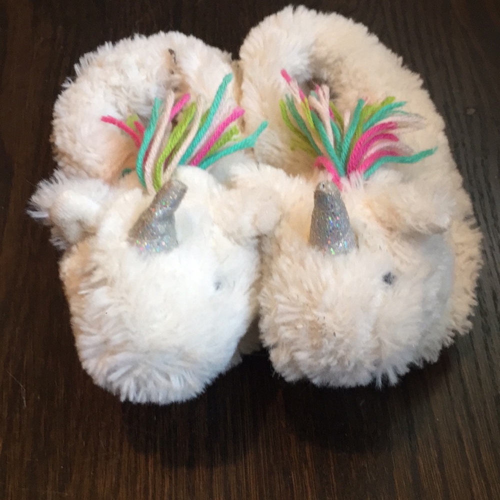 Tucker + Tate unicorn slippers girl 5/6